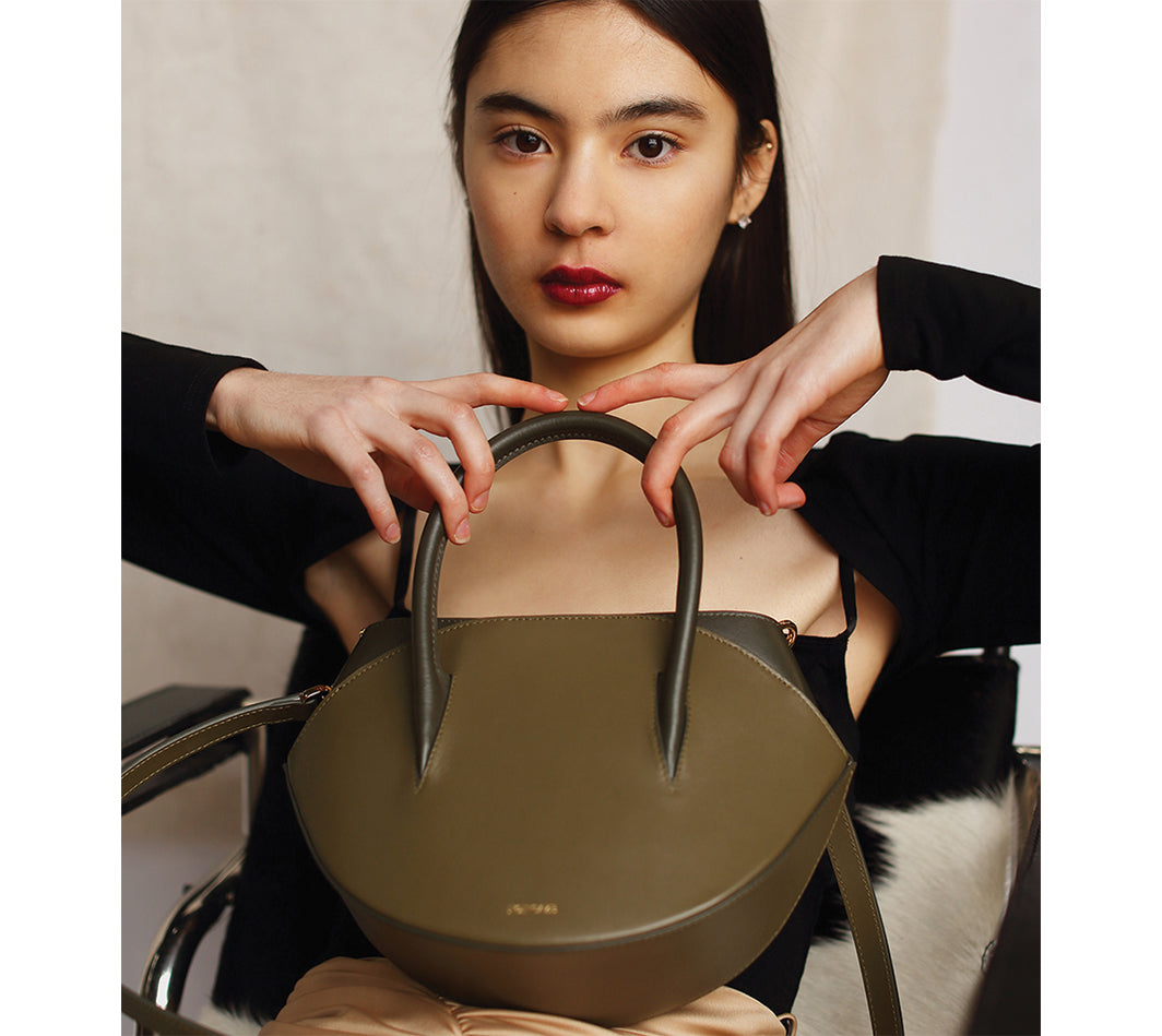 Portable Luxury Made Accessible | NOIRGAZE